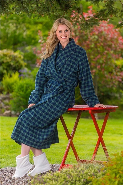 Lee Valley Flannel Robe