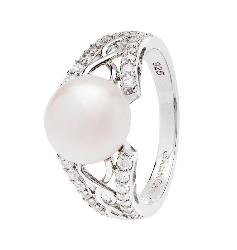 Celtic Trinity Knot Pearl Silver Ring - 5